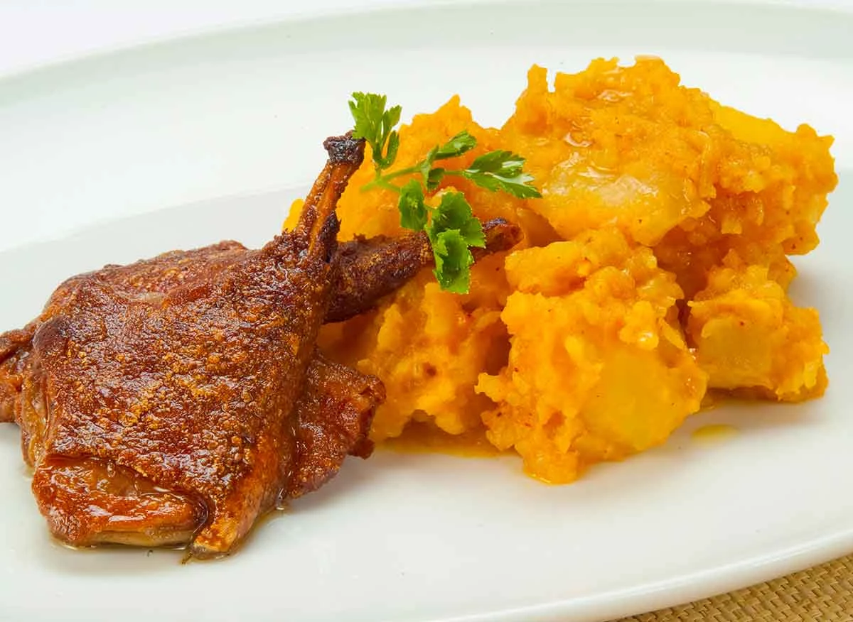 Cuy Frito con Picante de Papas