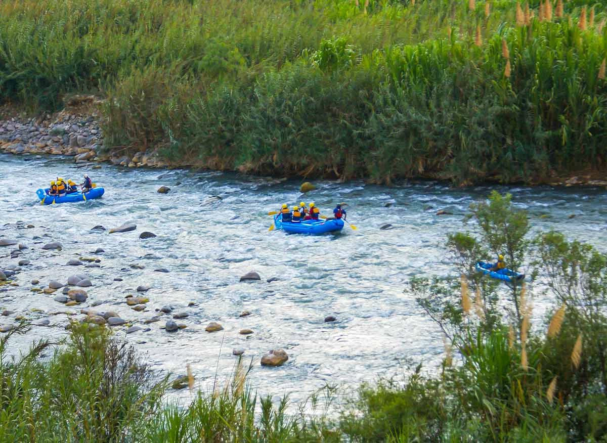 Canotaje en el Río Cañete. Lunahuaná.