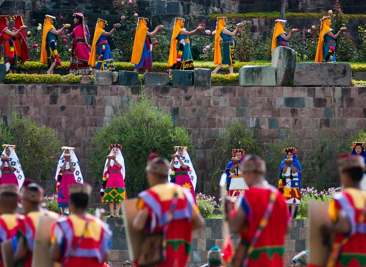 Festival del Inti Raymi en el templo del Qorikancha