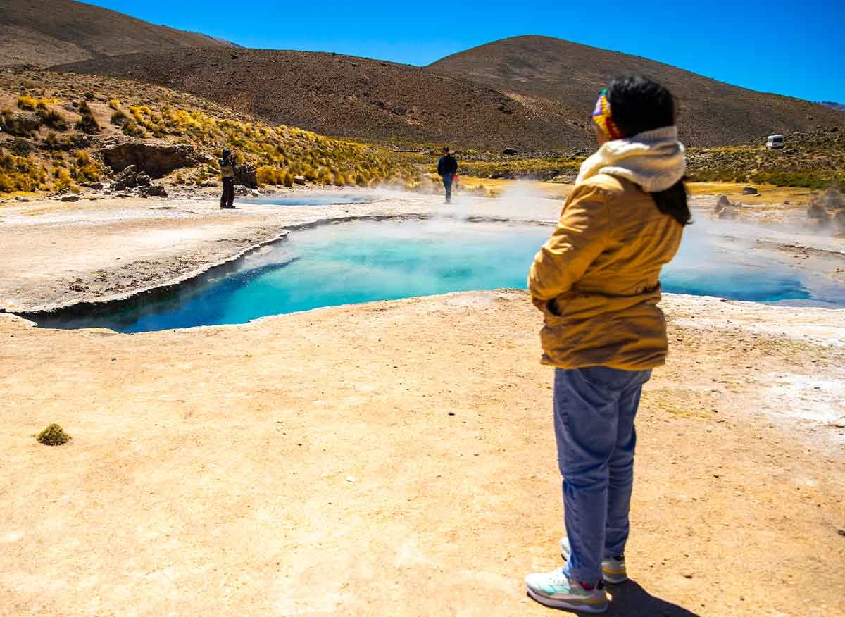Géiser Laguna Azul en el Valle de los Géiseres de Candarave en el Área de Conservación Regional Vilacota-Maure