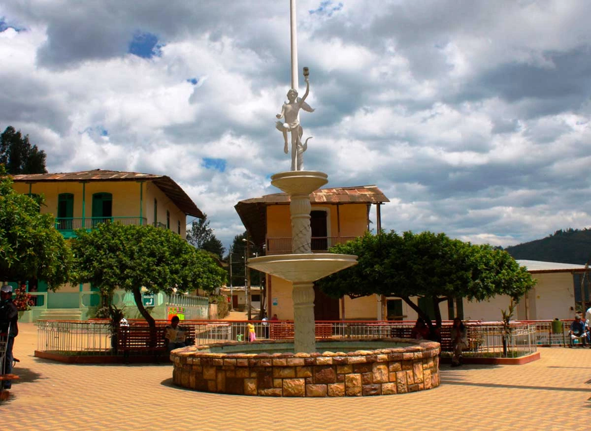 Plaza de la ciudad de Canchaque