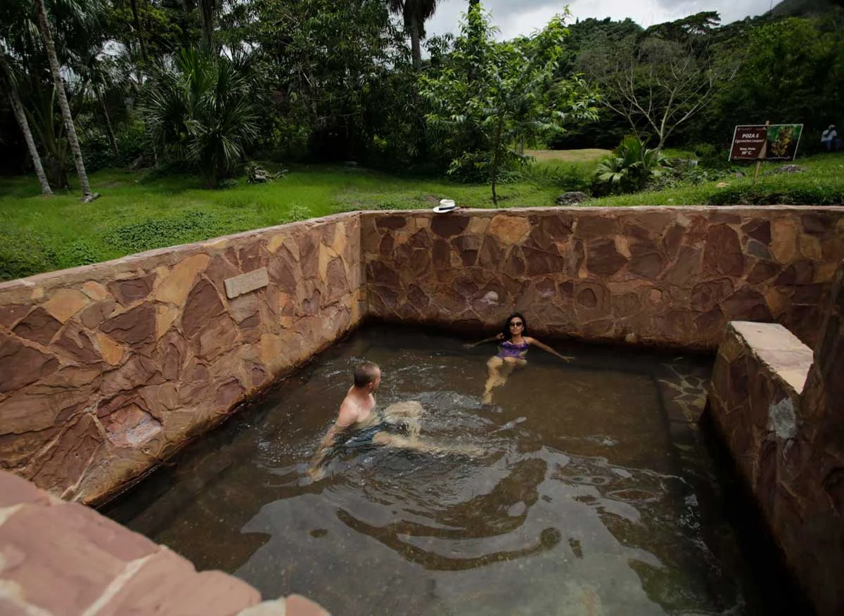 Aguas termales de San mateo