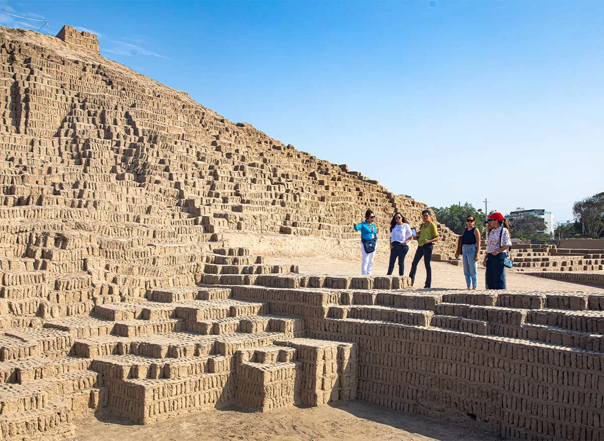 Recorrido por la Huaca Pucllana, Miraflores